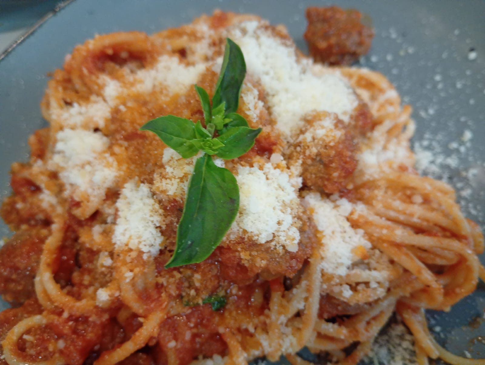 Spaghetti al pomodoro
